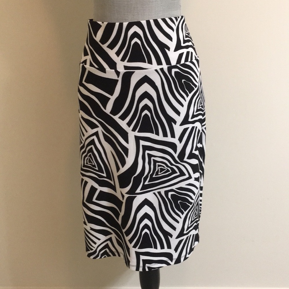 🎉HP🎉LuLaRoe Cassie